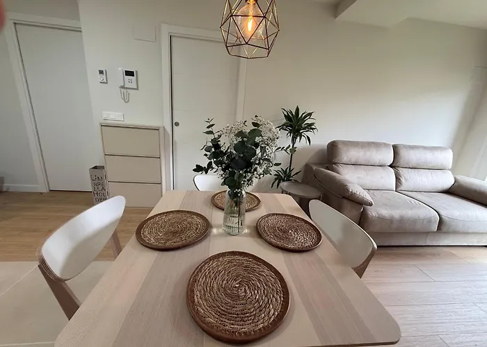 Residencial Epsilon En Edificio De Nueva Construccion Con Garaje Privado Wifi Y En Largas Incluye Trastero Vut-7756-as * Gijón