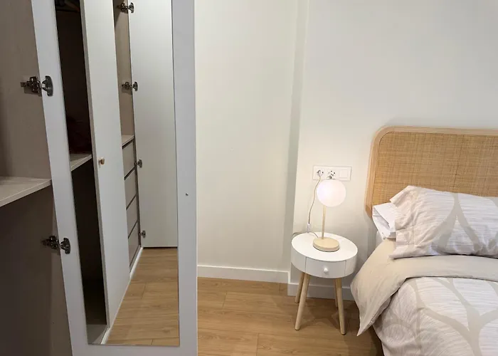 Residencial Epsilon En Edificio De Nueva Construccion Con Garaje Privado Wifi Y En Largas Incluye Trastero Vut-7756-as Gijón