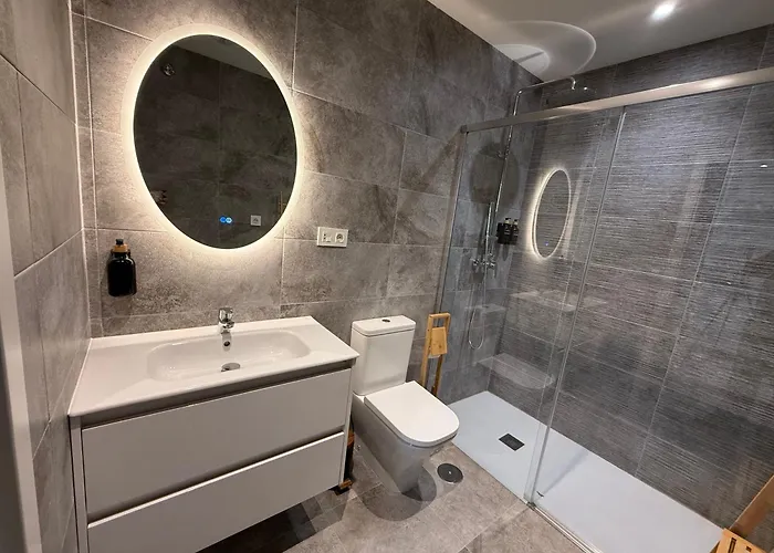 Residencial Epsilon En Edificio De Nueva Construccion Con Garaje Privado Wifi Y En Largas Incluye Trastero Vut-7756-as Appartement