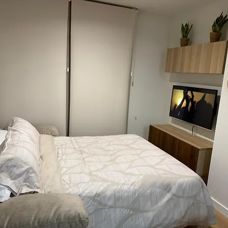 Apartment Residencial Epsilon En Edificio De Nueva Construccion Con Garaje Privado Wifi Y En Largas Incluye Trastero Vut-7756-as Gijón
