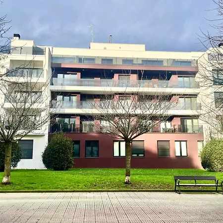 Apartment Residencial Epsilon En Edificio De Nueva Construccion Con Garaje Privado Wifi Y En Largas Incluye Trastero Vut-7756-as Gijón